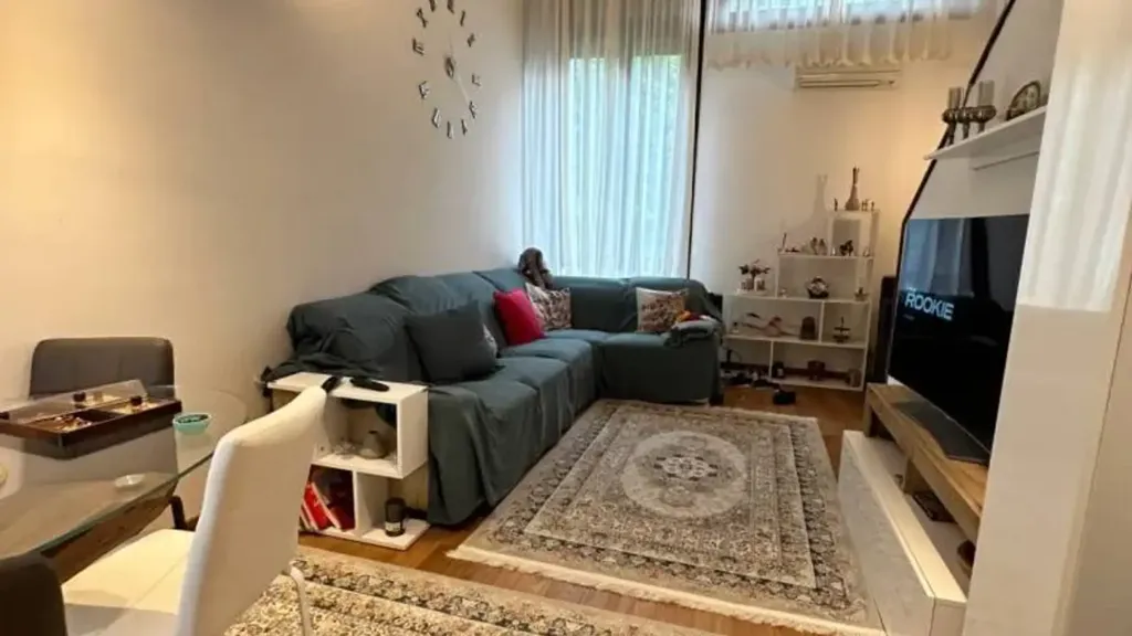 Elutuba - Bright Apartment with Terrace in Florence
