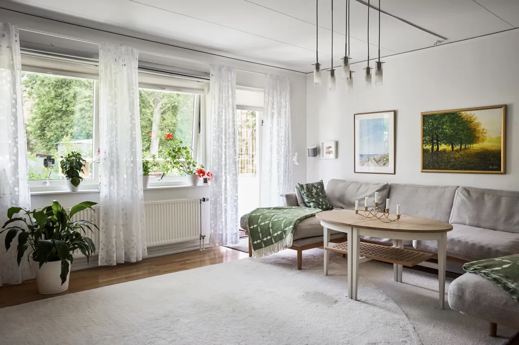 Séjour - Renovated Apartment with Balconies in Ingebäck
