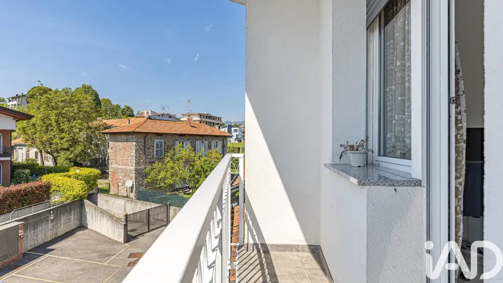 Balcon - Luxury Penthouse with Terraces in Cantù