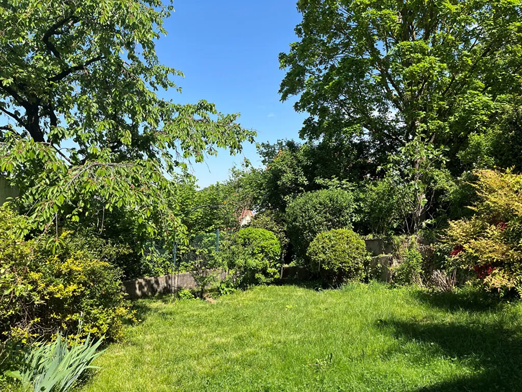 Jardin - Maison de 6 Pièces avec Jardin à Meudon Val Fleury