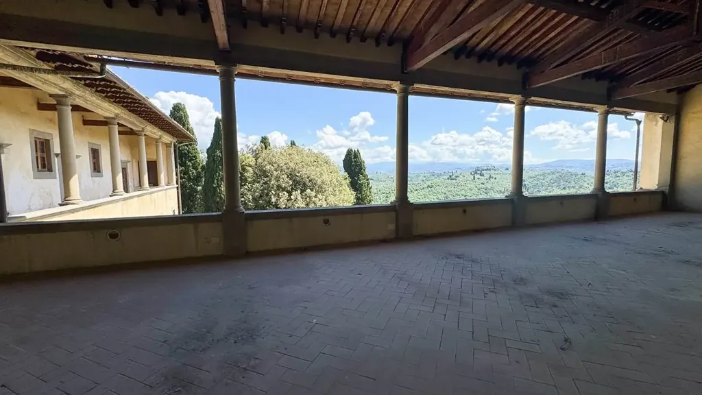 Terrass - Historic Villa Apartment with Panoramic View in Scandicci