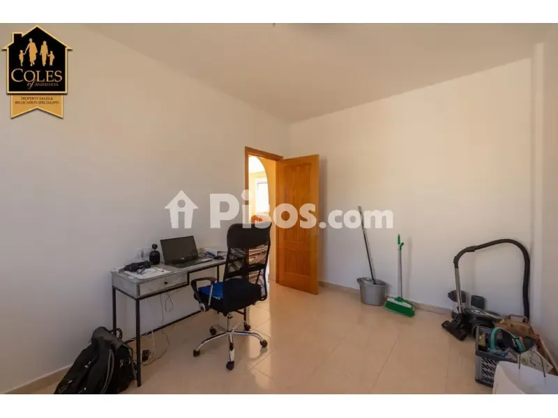 Bureau - Chalet with Jacuzzi in Limaria, Arboleas