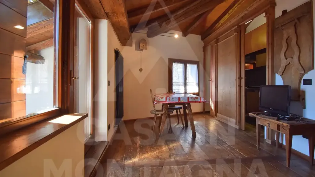 Séjour - Charming Mansard with Lagorai View in Daiano