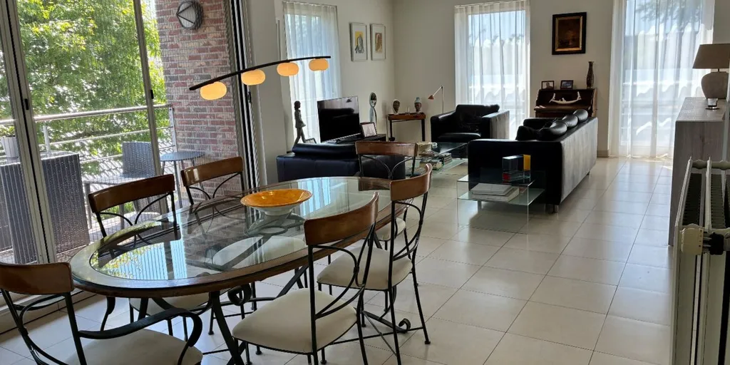 Salle à manger - Appartement avec Terrasse et Parking à Nazareth