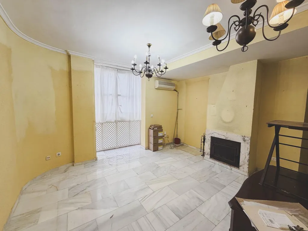 Living Room - Corner Chalet with Terrace in San José - Varela