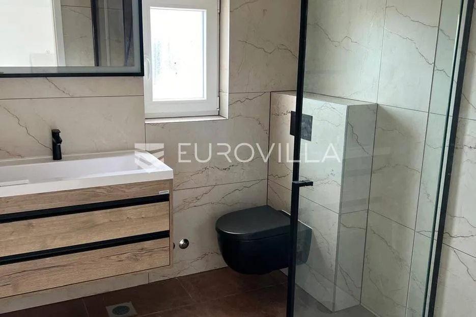 Bagni - Dalmatian Stone Villa with Pool in Vrsi, Zadar