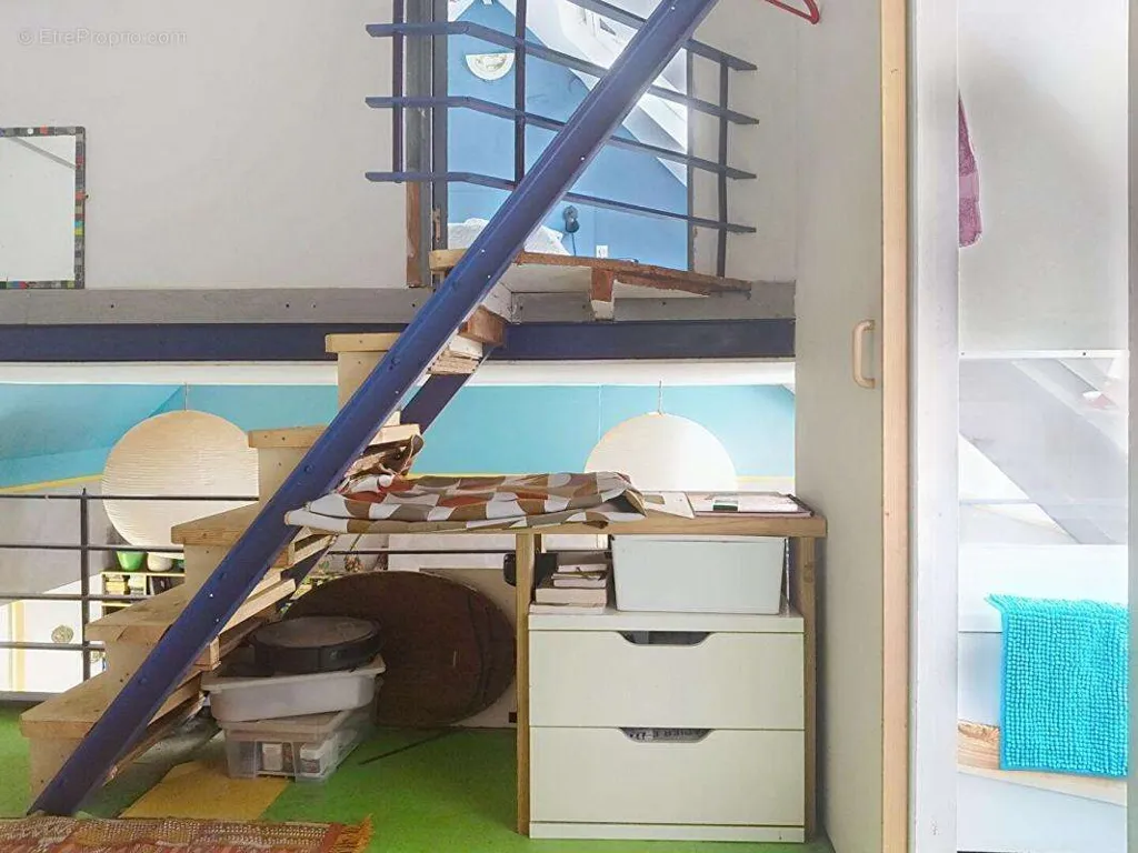 Chambres - Longère Rénovée avec Terrasse à Quehello