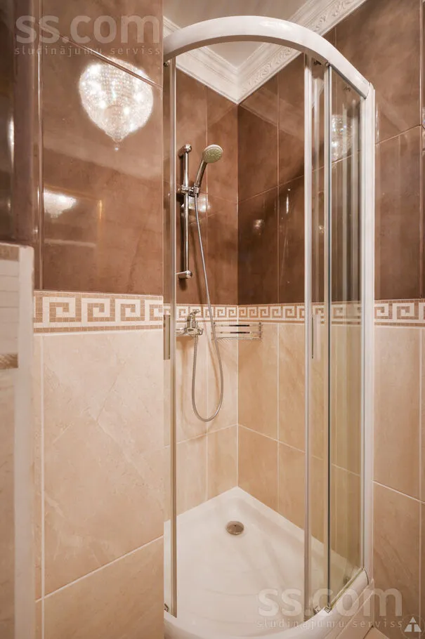 Bagni - Historic Apartment with Park View in Riga Centre