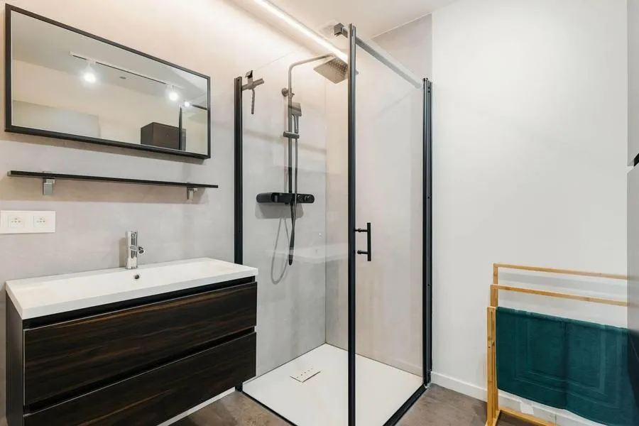 Bathrooms - New Villa with Sauna in Beauraing