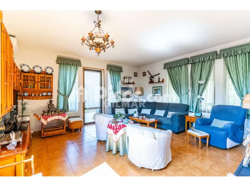 Elutuba - Chalet with Pool in Monterrozas-Parquerrozas