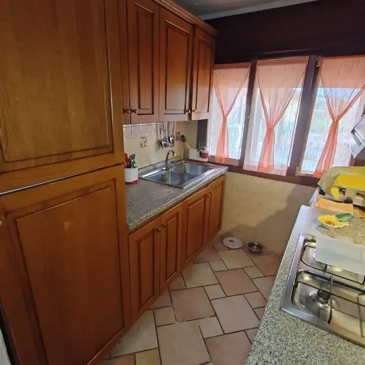 Cucina - Rustic House with Private Garden in Papozze