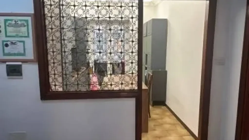 hallway_entrance