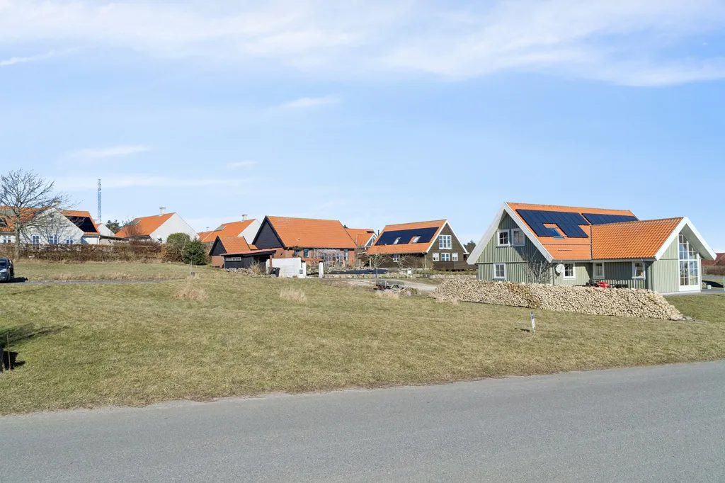 Välivaade - Year-Round Plot with 5G Coverage in Gudhjem