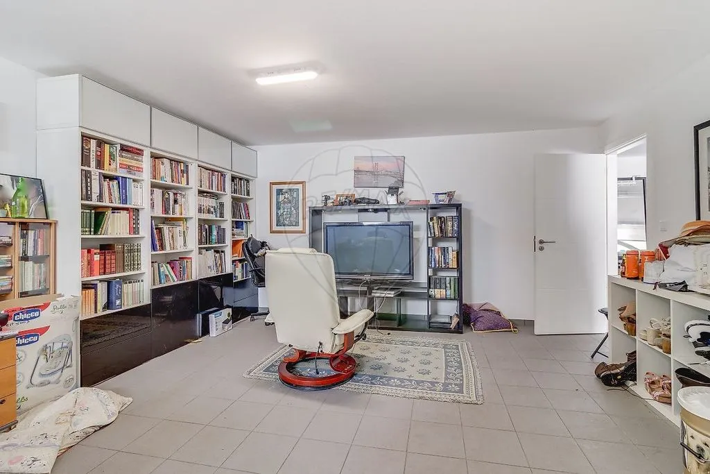 Bureau - Luxury Villa in Ramada e Caneças, Portugal