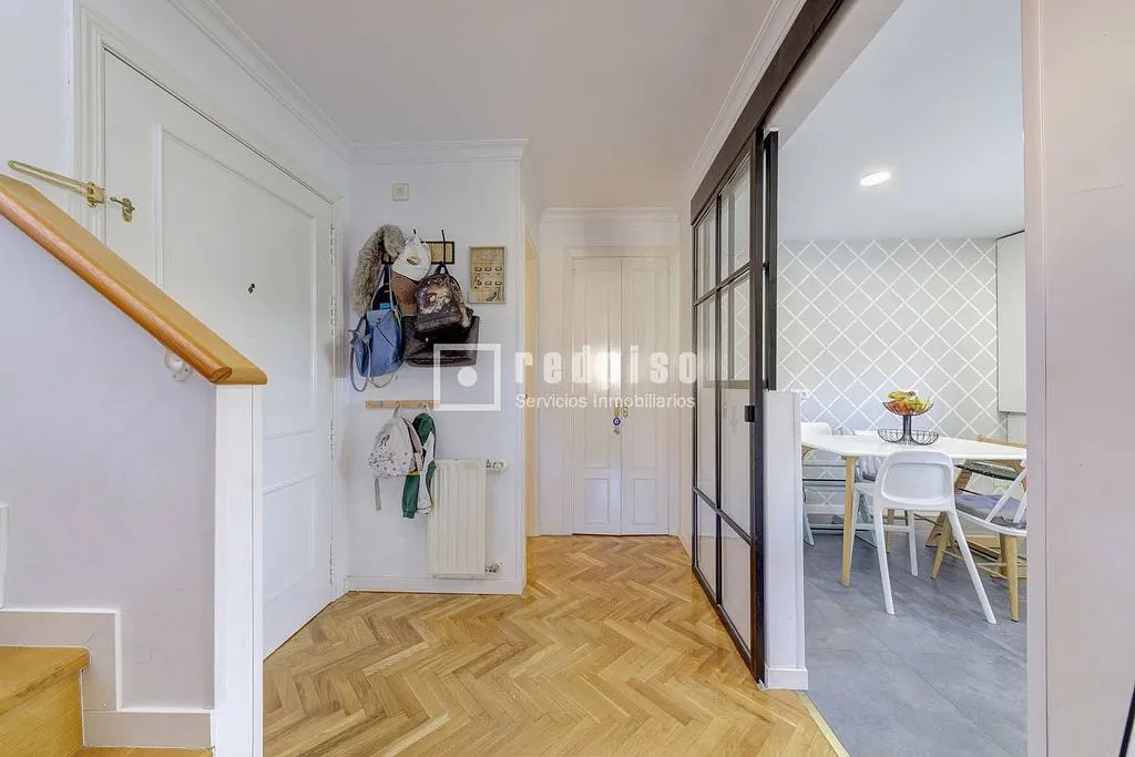 Hallway - Duplex with Pool and Terrace in Boadilla del Monte