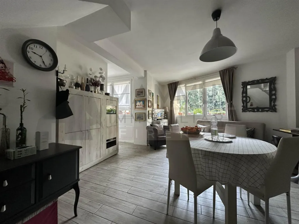Söögituba - Apartment with Terrace in Central Florence
