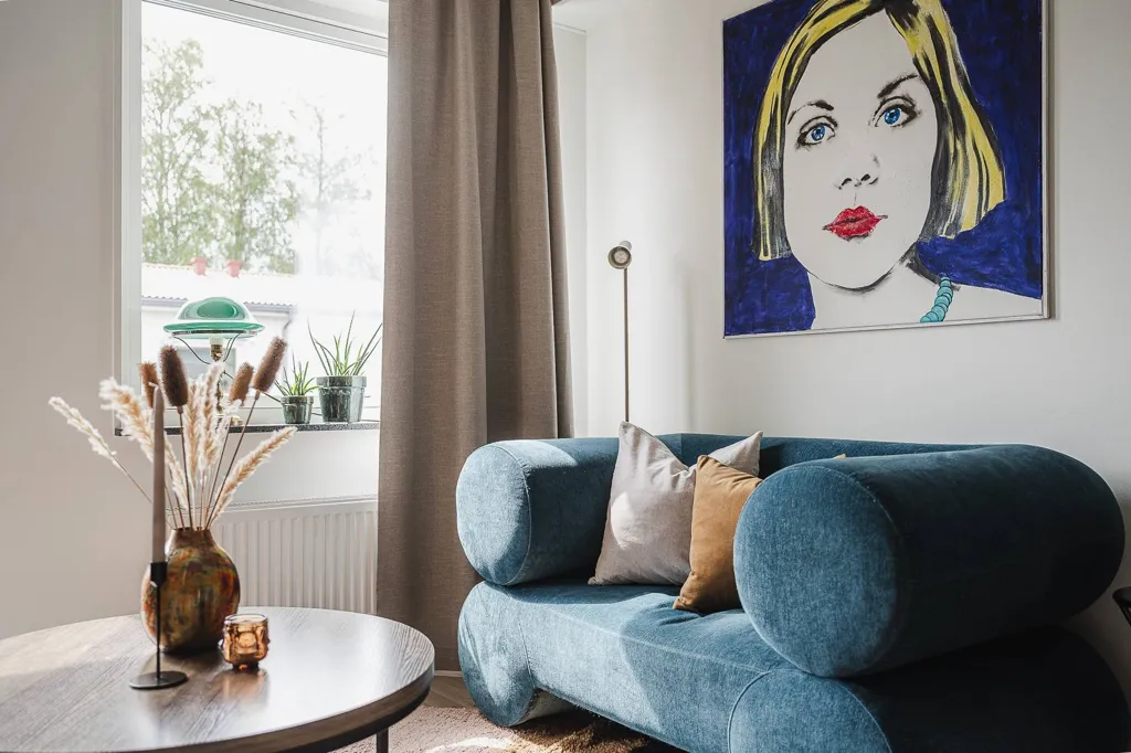 Living Room - Modern Flat with Garden in Old Bålsta