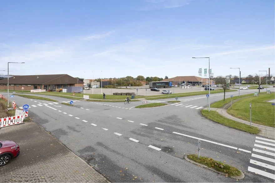 Välivaade - Retail Unit with Central Location in Sæby