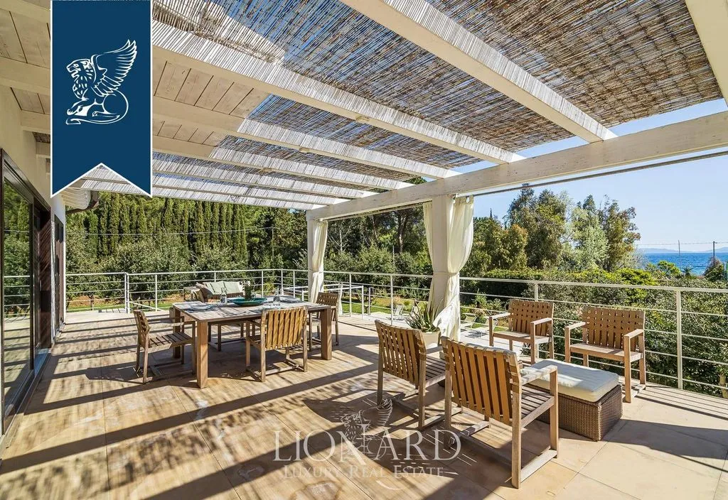 Terrass - Luxury Villa with Sea View in Capoliveri