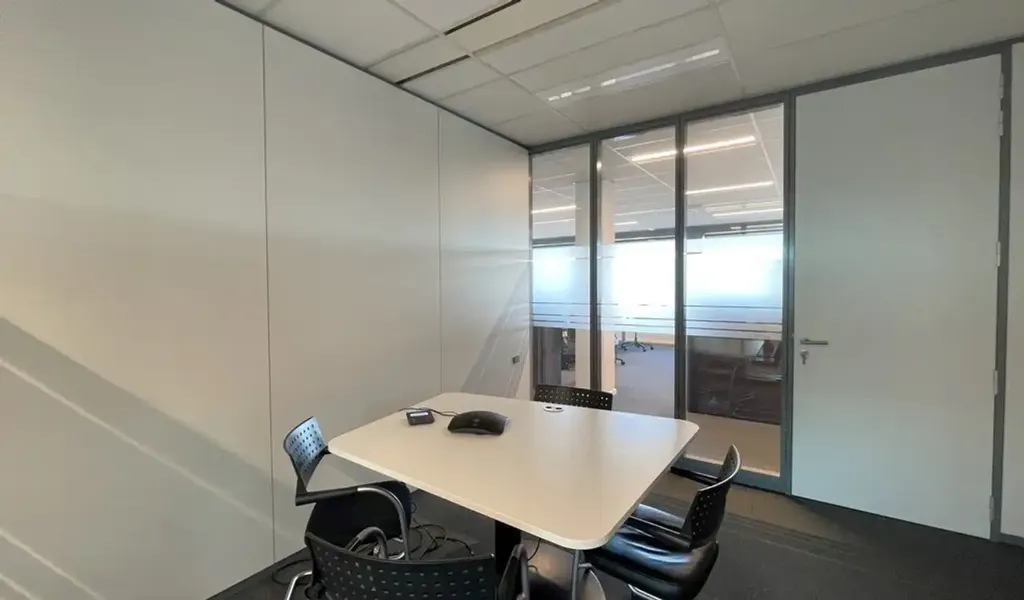 Kabinet - Office Space in The Sage, Berchem