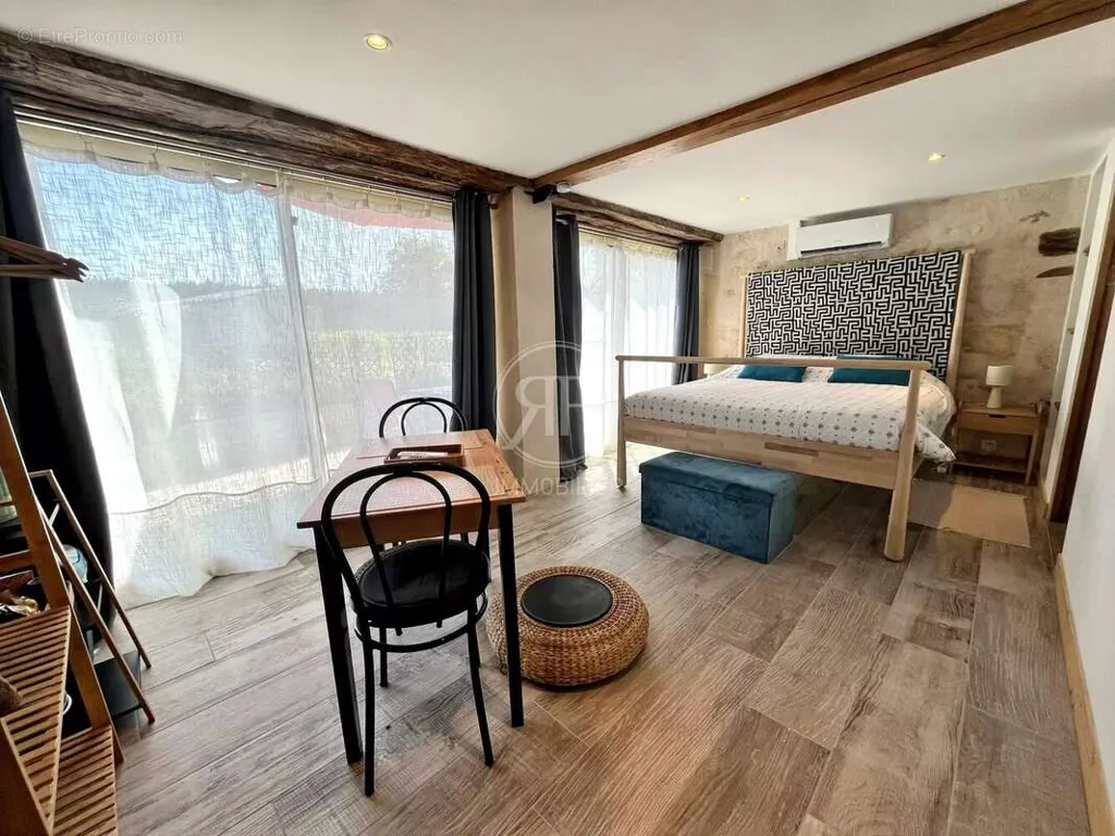 Camere da letto - Luxury House with Pool in Puisseguin