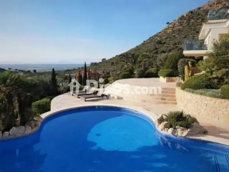 Piscine - Maison 4 chambres à ES