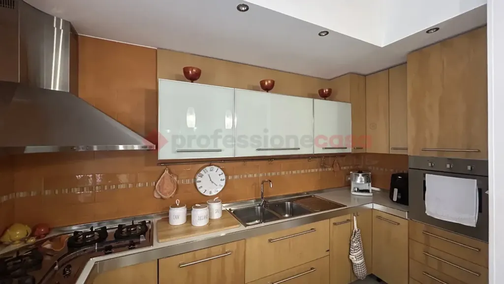 Cuisine - Refurbished Apartment with Double Exposure in Grottaglie
