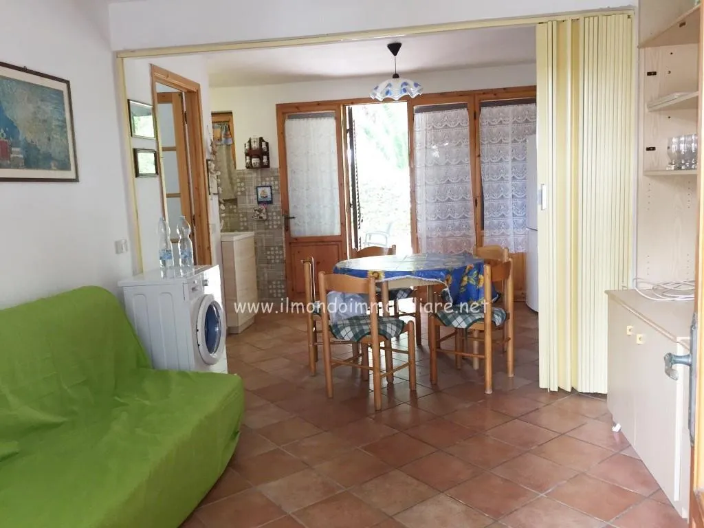 Söögituba - Trilocale with Private Garden in Rosignano Marittimo