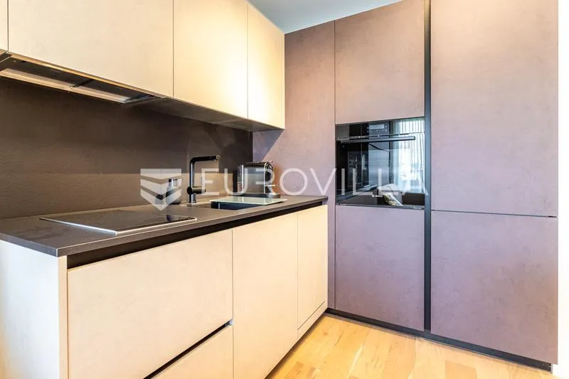 Cuisine - Modern Studio Apartment with Loggia in Sirobuja, Split