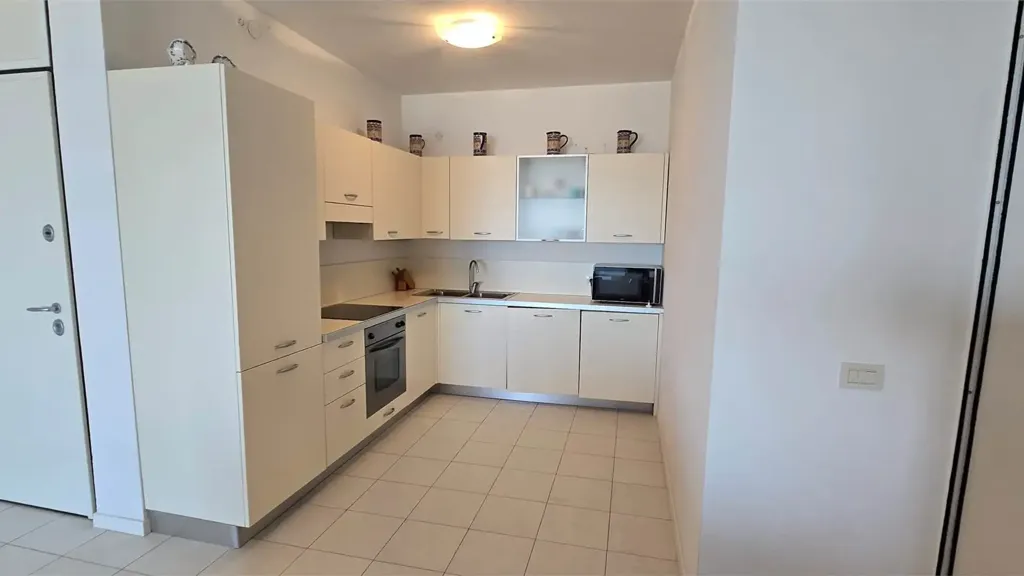 Cuisine - Seafront Apartment with Terraces in Jesolo