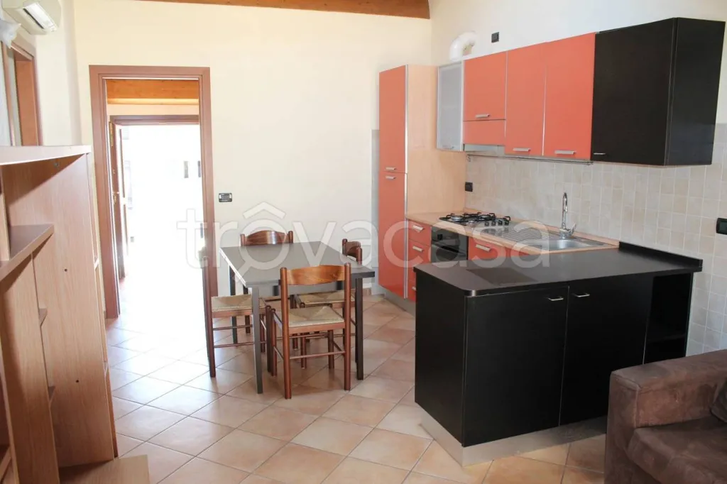 Salle à manger - Mansard Apartment with Terrazzo in Lugo