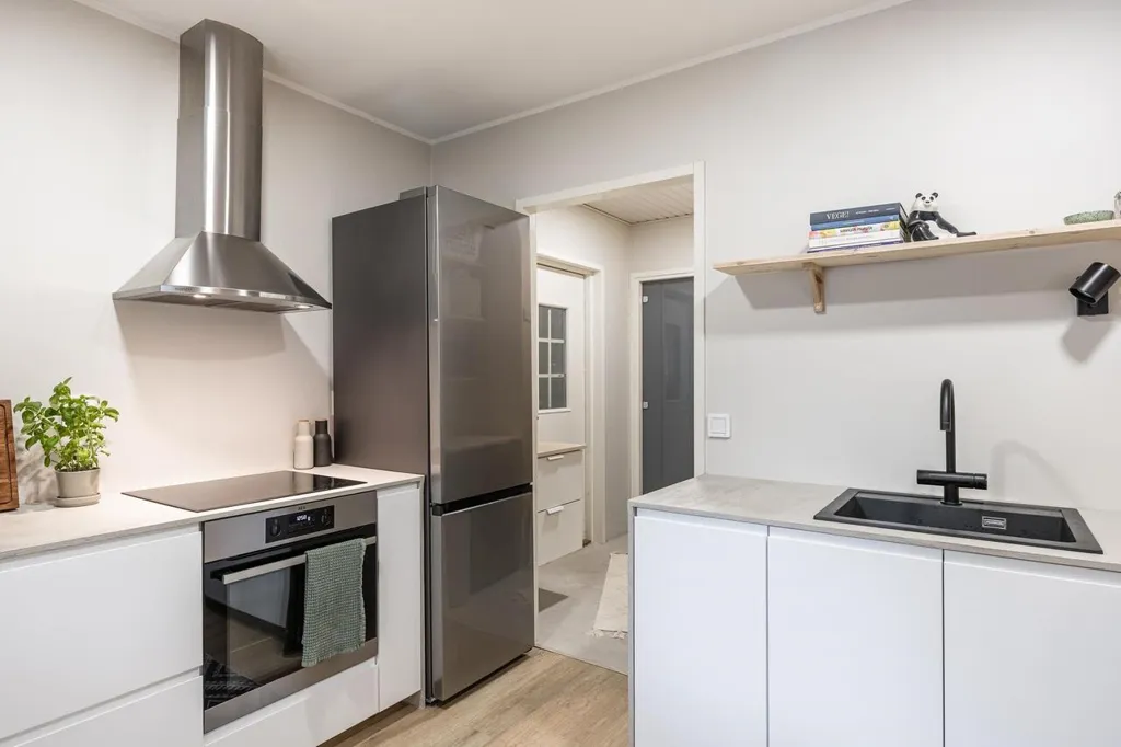 Köök - Modernised Apartment with Sauna in Riuttamäki