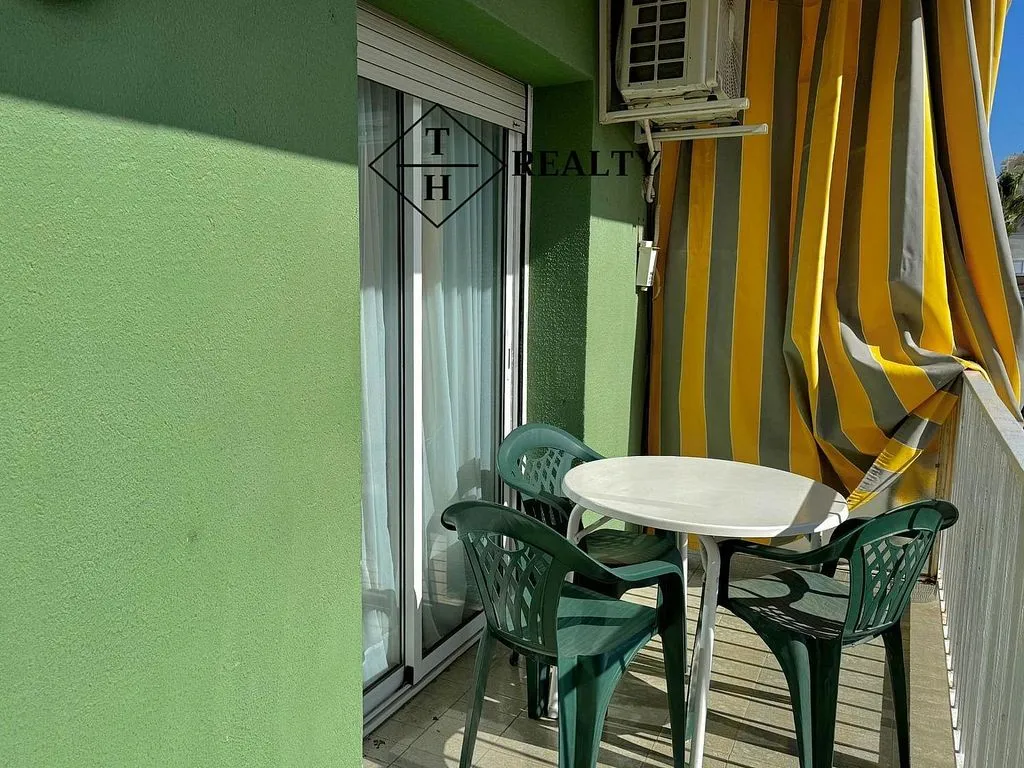 Balcone - Apartment with Terrace in Centre - Estanys