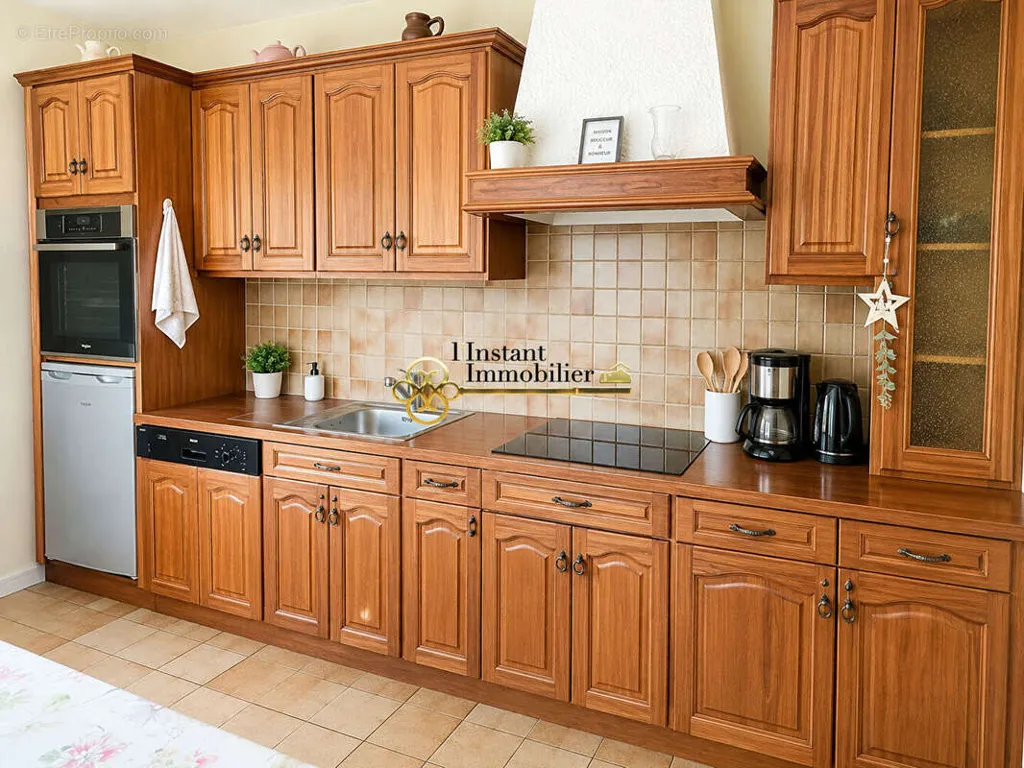 Cuisine - Maison à Rénover avec Grand Terrain à Santec