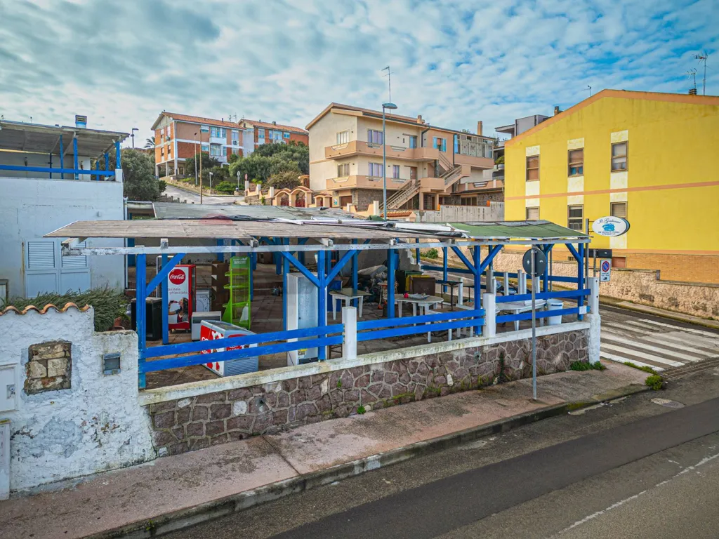 Välivaade - Panoramic Restaurant with Sea View in Porto Torres