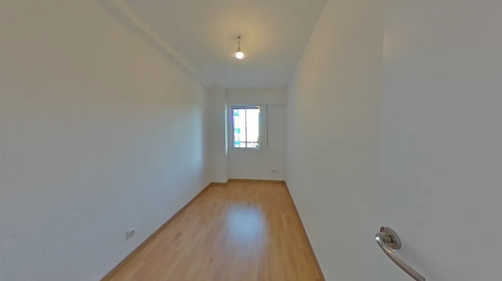 Pièces - Fully Renovated Flat with Metro Access in Fuenlabrada