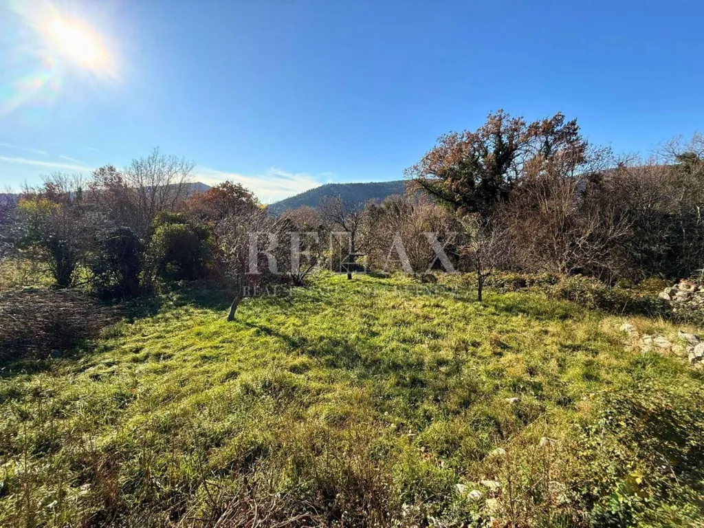 Giardino - Historic House with Garden in Bribir