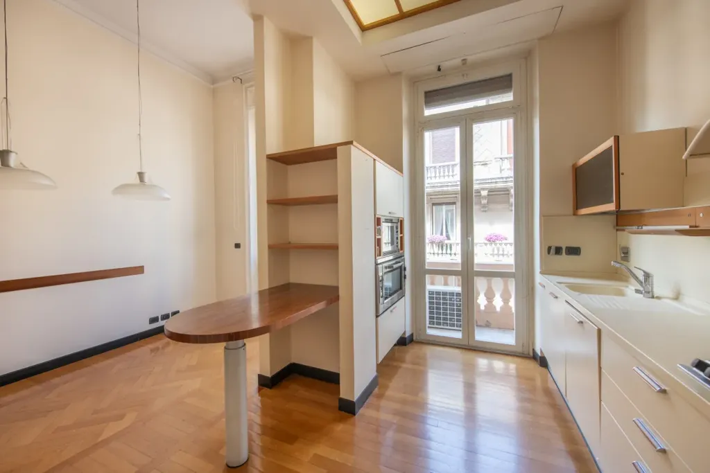 Köök - Period Apartment with Balcony in Genoa