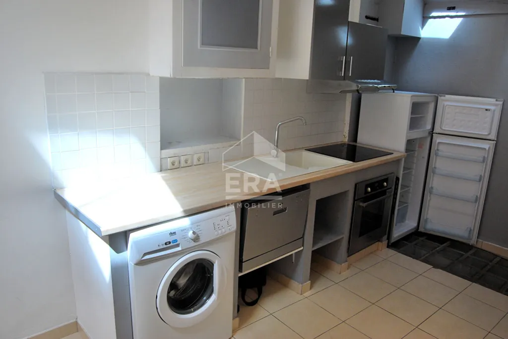 Köök - Triplex Apartment with Balcony in Blois Centre