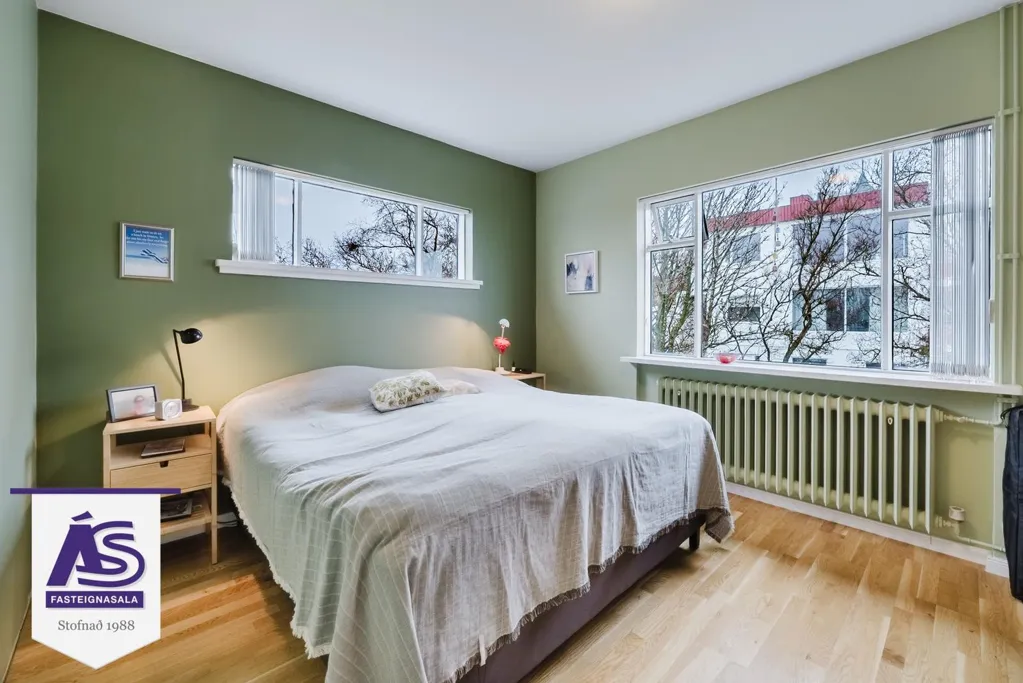 Camere da letto - 5-6 Bed Apartment with Sea View in Hafnarfjörður