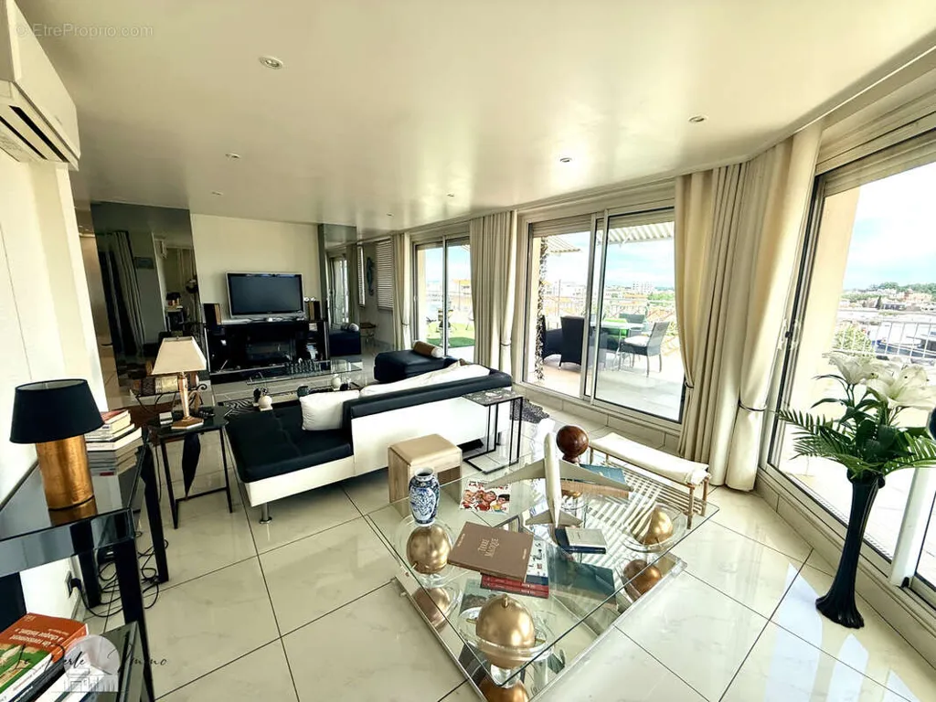 living_room