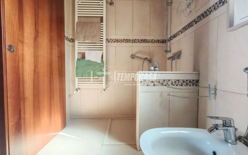 Salles de bain - Luxury Villa with Private Garden in Carraro Procino