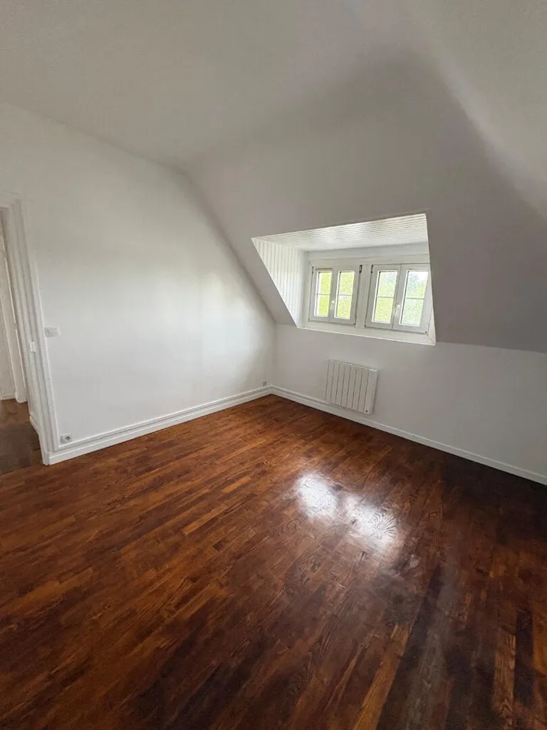 Appartement 3 pièces à FR