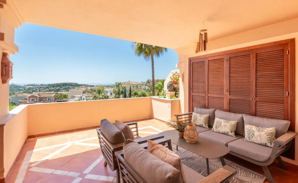 Terrasse - Luxury Apartment with Sea Views in Marbella