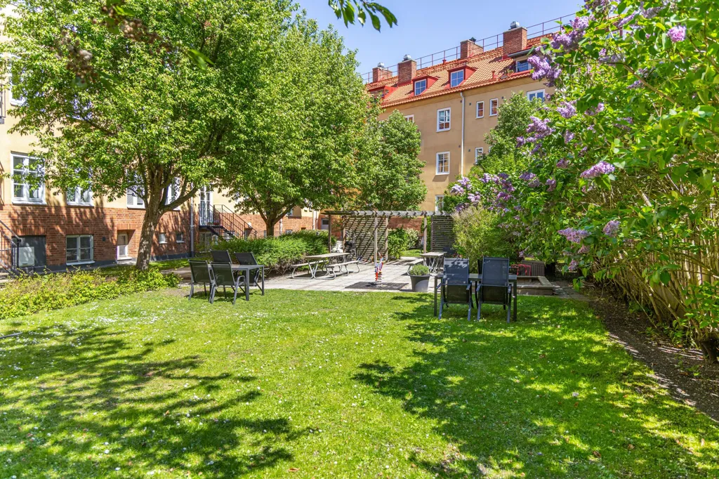Aed - Flat with Balcony View in Ribersborg