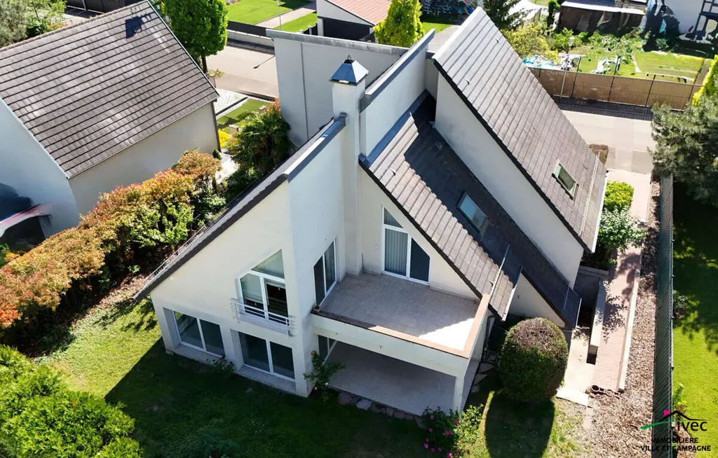 Vue aérienne - Maison de Standing avec Terrasse à Geispolsheim
