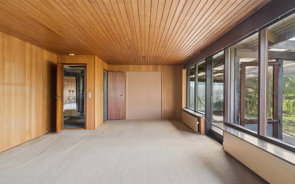 Pièces - Classic 70s Villa with Garden in Beder