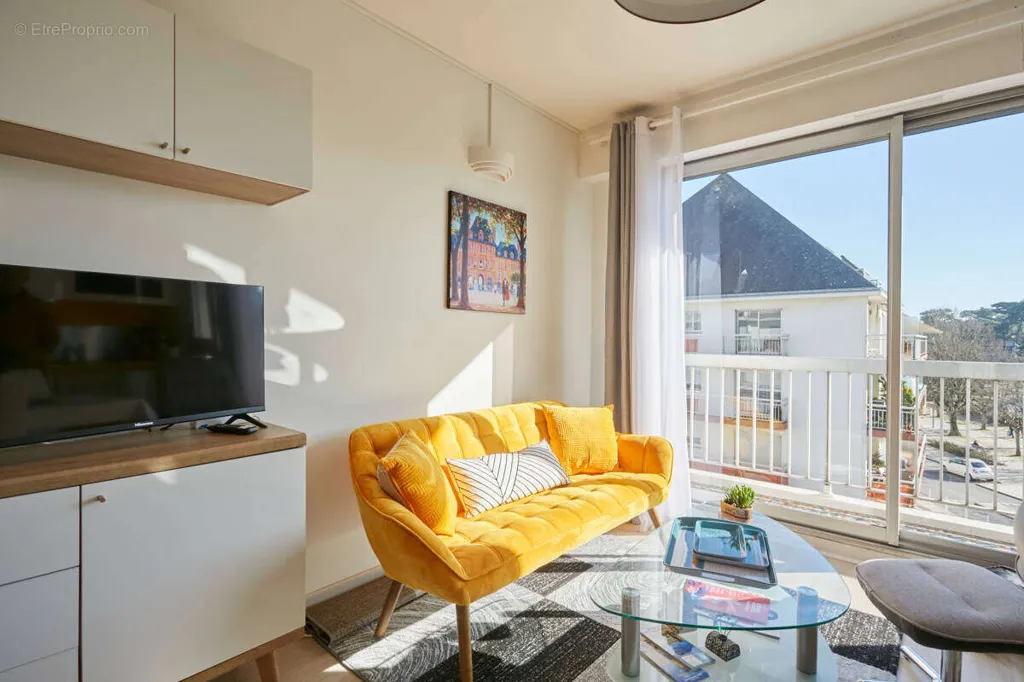 living_room