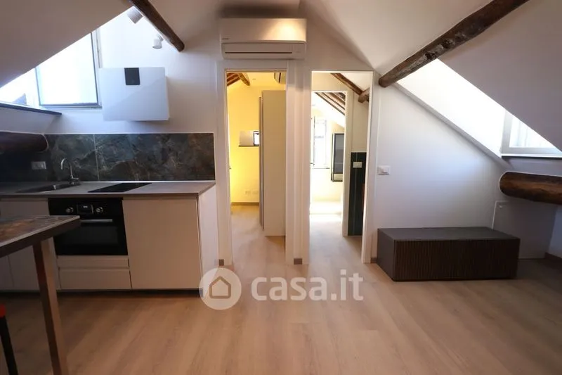 Pièces - Rustic Loft with City View in Genoa