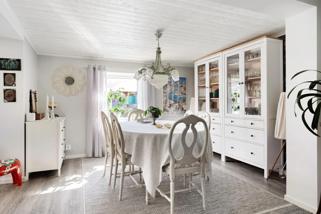 dining_room
